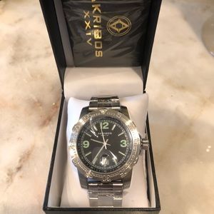 Brand New! Akribos watch